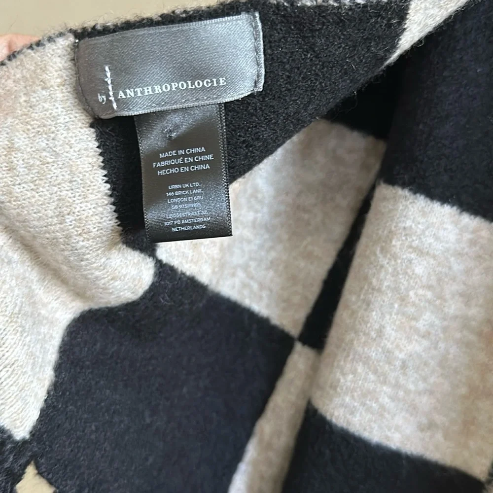 RARE ANTHROPOLOGIE | Checkered Scarf